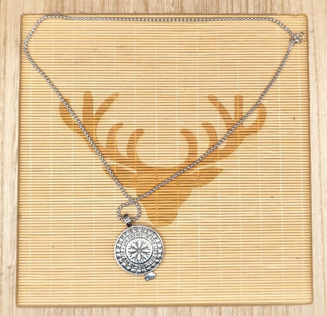 Colar Vegvísir Viking - Prata