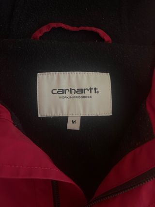 Chaqueta Carhartt roja