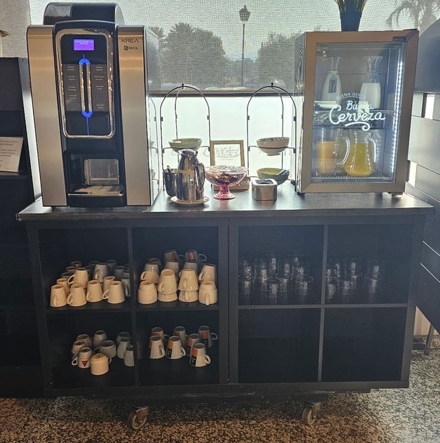 MUEBLE EXPOSITOR BUFFET