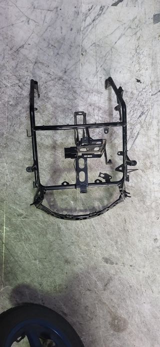 Araña Delantera Carenado Yamaha TMAX 500 (2009)