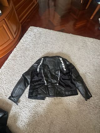 Conjunto moto SPIDI piel - Talla 52