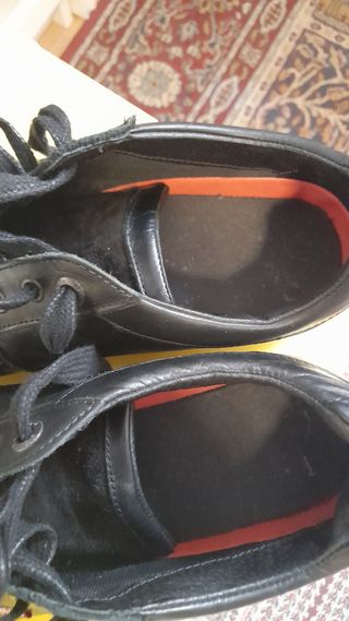 Zapatillas Levis Hombre - Negras