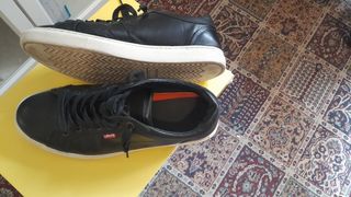 Zapatillas Levis Hombre - Negras