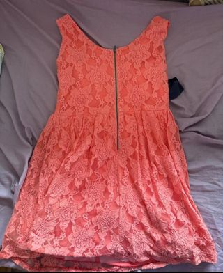 Vestido rosa coral invitada 