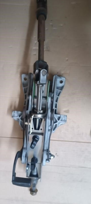 Columna de dirección Ford FOCUS II Furgón/