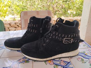 Botines deportivos Inside 39 negros