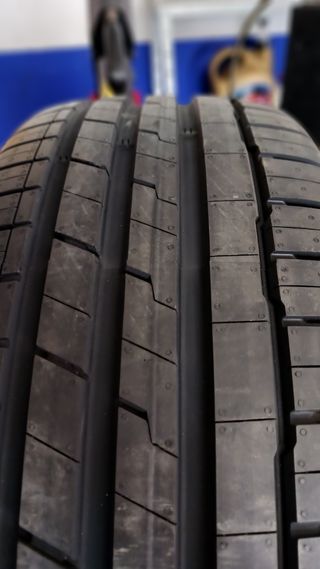 235/55 R19 101V HANKOOK VENTUS S1 EVO³ SUV HRS RUN