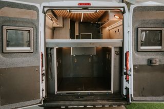 CITRÖEN JUMPER Camper L3H2 | (100% CUSTOM) by K&K