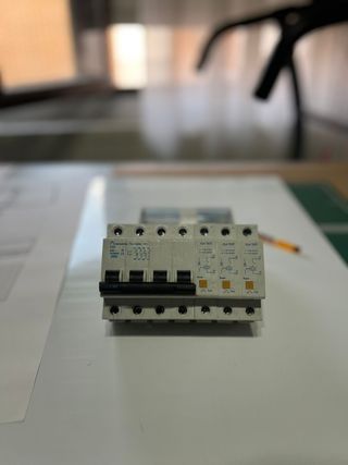 Interruptor automático diferencial IGA