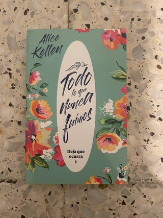 Bilogía “Deja que ocurra” en perfecto estado.