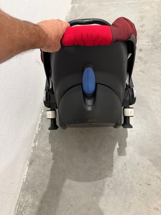 Silla de coche Grupo 0
Maxi-Cosí