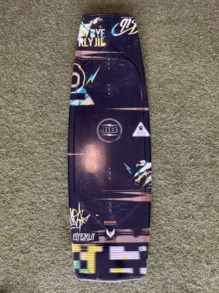 TABLA WAKEBOARD JOB BYERLY 141CM
