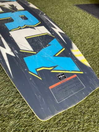 TABLA WAKEBOARD JOB BYERLY 141CM