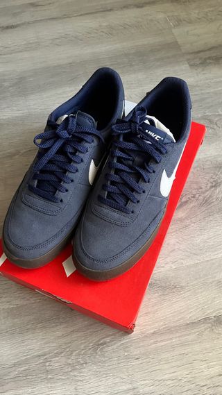 Zapatillas Nike azules nuevas