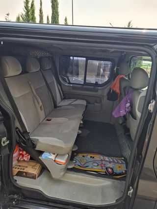 Opel Vivaro 2006
