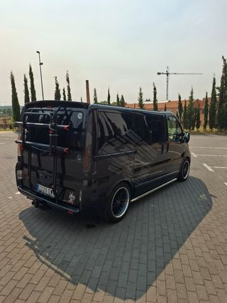 Opel Vivaro 2006