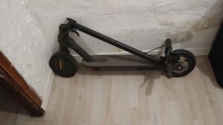 Patinete Xiaomi Redmi 1 tanbien lo cambio 
