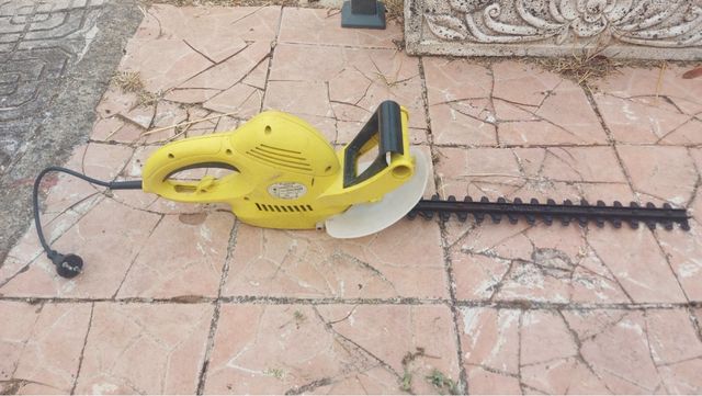 Cortasetos eléctrico HTLD01B