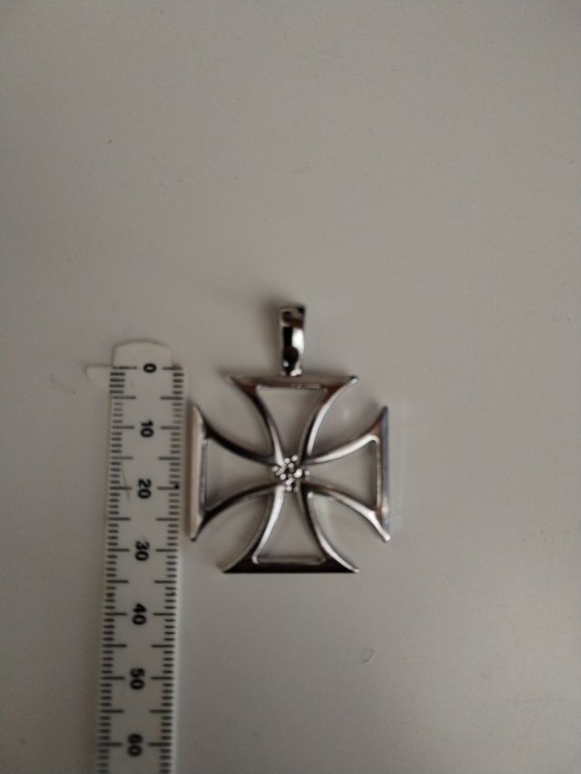 Ciondolo Croce Celtica Argentata