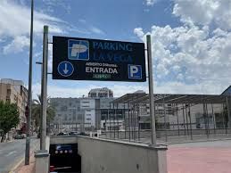 Plaza garaje amplia - Venta/Alquiler.