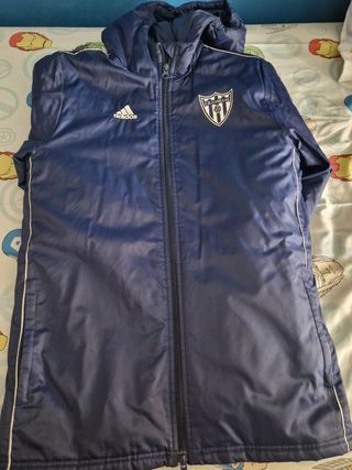 Ropa C.D. Canillas