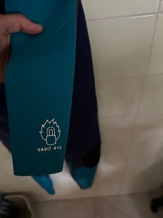 Neopreno surf 4/3
xcel 