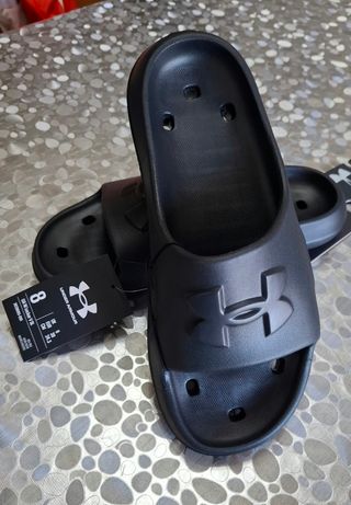 Chanclas negras unisex. Under Armour - Talla 39