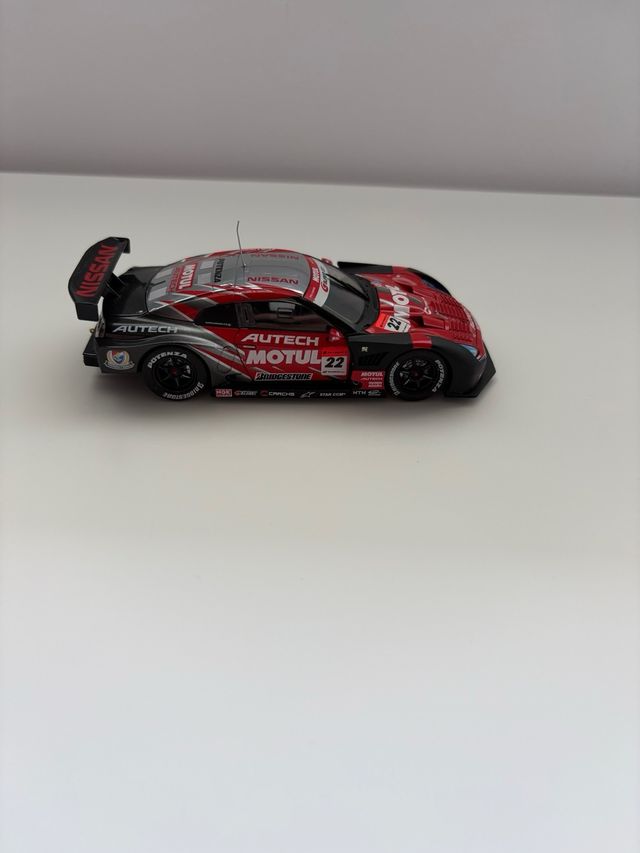 Coche Nissan GT-R Nismo Ebbro 1:43