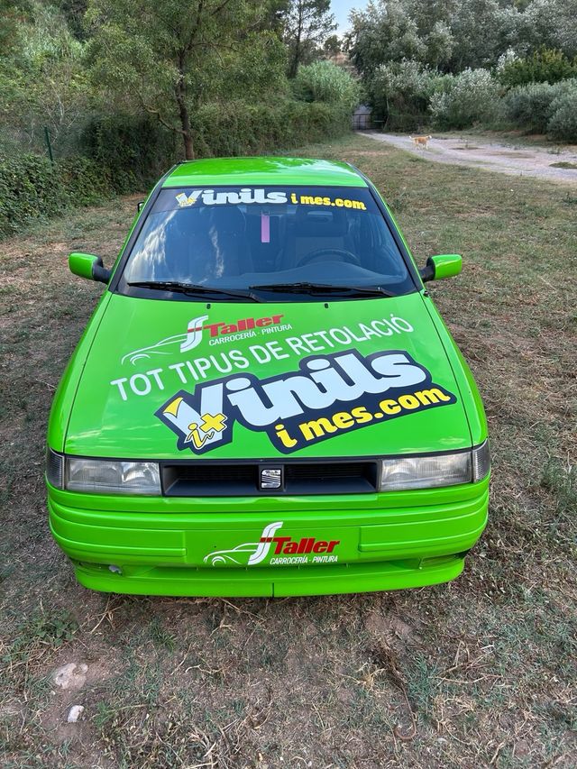 SEAT TOLEDO BIMOTOR DOBLE DIRECCIÓN SHOW/COLECCION