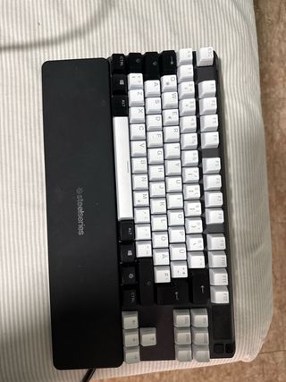Teclado ‘ Apex Pro Tkl ’ Switch Red