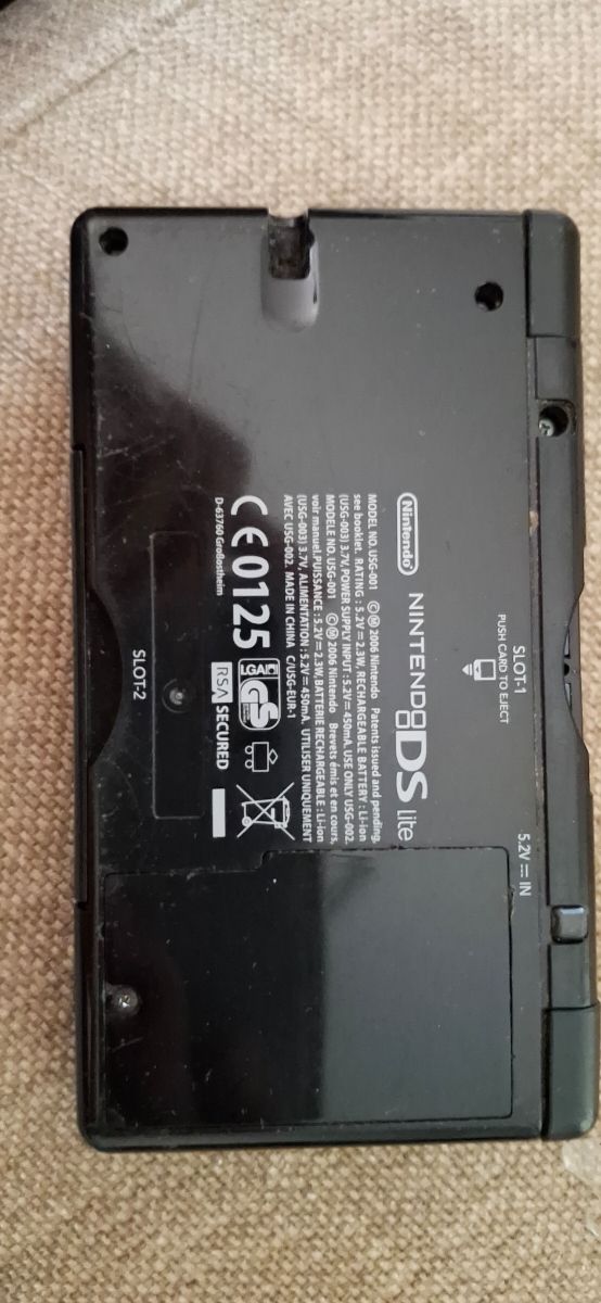 Nintendo DS Lite negra