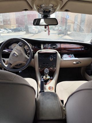 Rover 75 para reparar