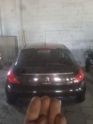 Peugeot 308 2011