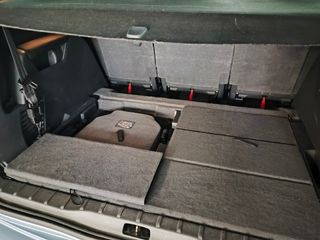Peugeot 5008 2011