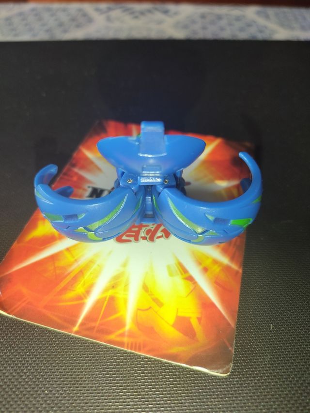 Bakugan Reaper Aquos Retro 2009
