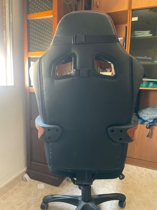 Silla de oficina marrón-negra
