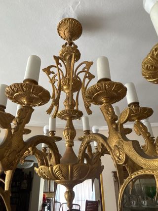 Lampara  bronce 8 brazos y 16 luces estilo antiguo