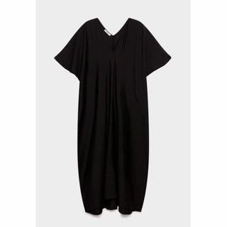Vestido negro cómodo