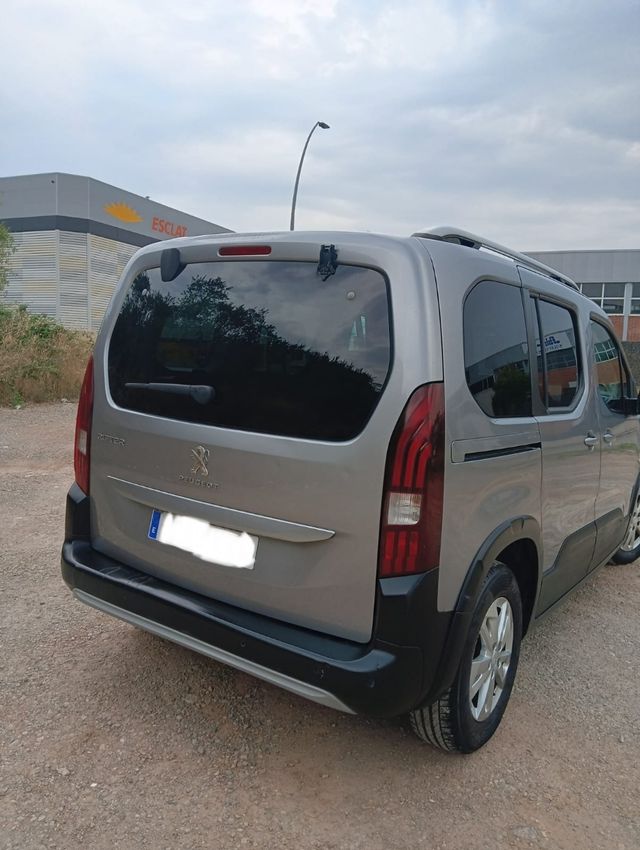 Peugeot Rifter CAMPERIZADA