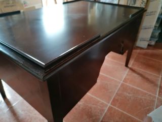 Escritorio madera antiguo
