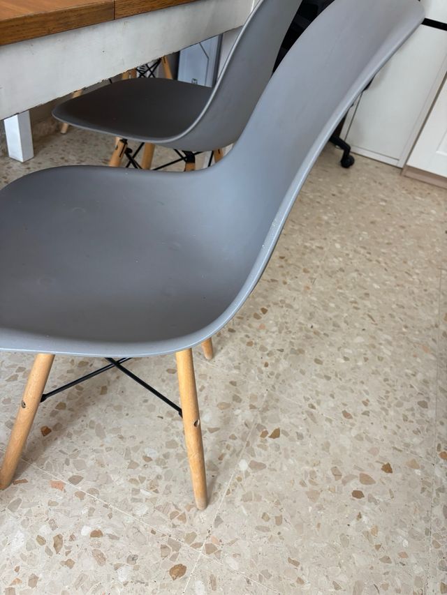Silla gris diseño moderno