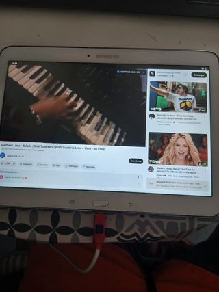 Tablet Samsung SM-T530