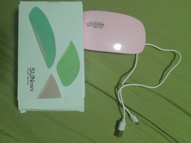 SUNmini - Lámpara de uñas UV LED rosa