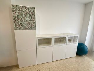 Mueble completo  BESTA IKEA alto brillo blanco