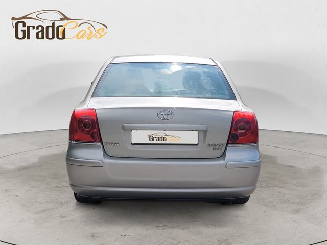 Toyota Avensis 2006