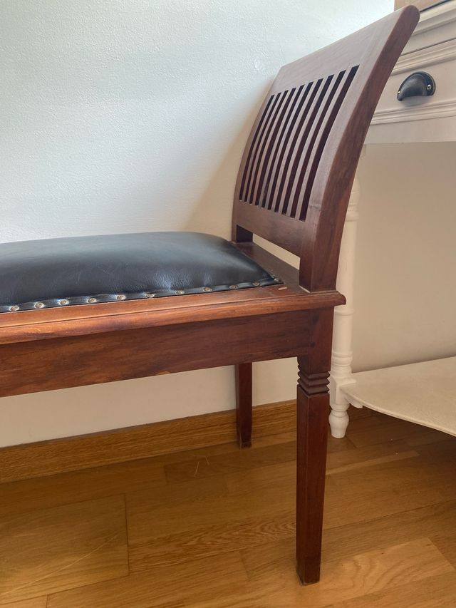 Banco madera y cuero