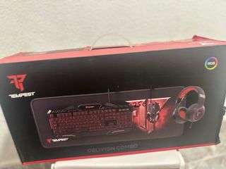 Pack Tempest: teclado, ratón y auriculares RGB