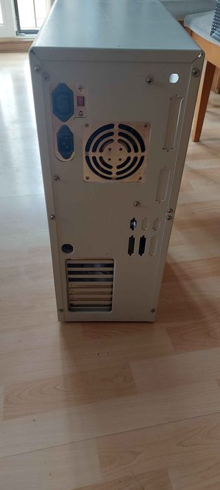 Caja PC Full Tower AT