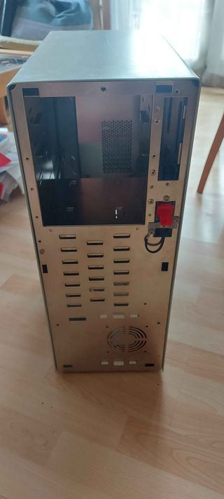 Caja PC Full Tower AT
