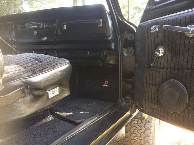 Jeep Cherokee Chief '81